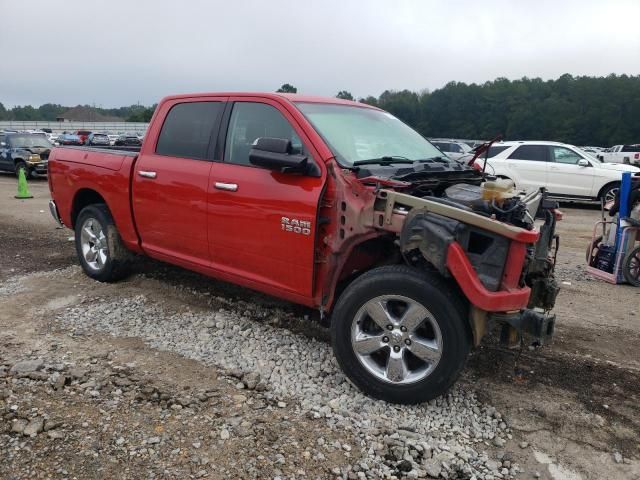 2015 Dodge RAM 1500 SLT