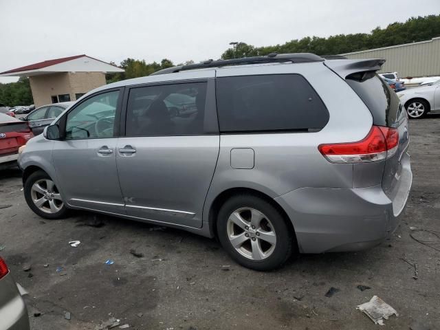 2011 Toyota Sienna LE