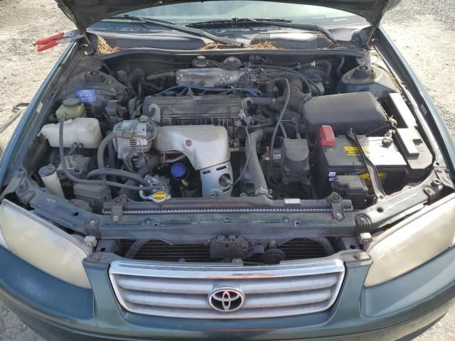 2000 Toyota Camry CE