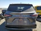 2023 Toyota Sienna Limited