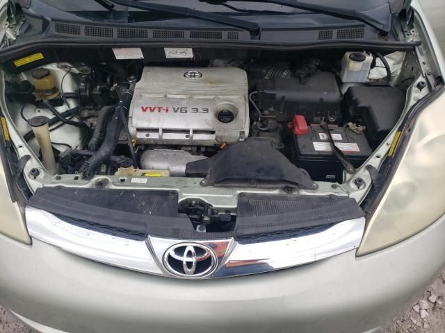 2006 Toyota Sienna XLE