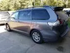 2011 Toyota Sienna XLE