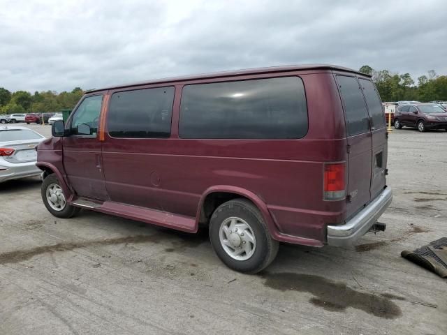 2004 Ford Econoline E350 Super Duty Wagon