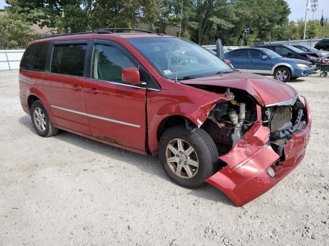 2010 Chrysler Town & Country Touring