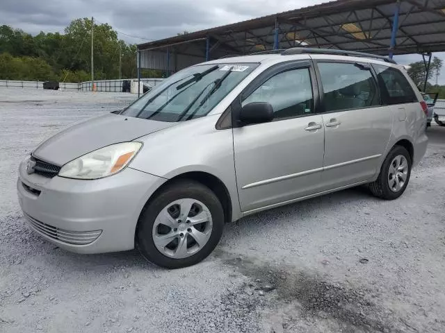 2005 Toyota Sienna CE