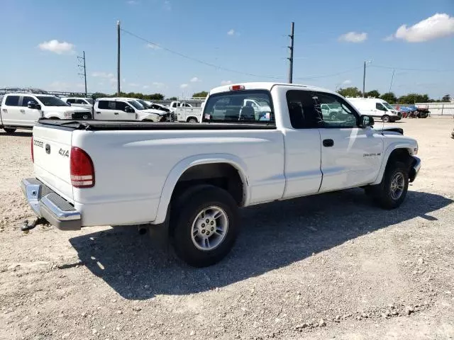 2000 Dodge Dakota