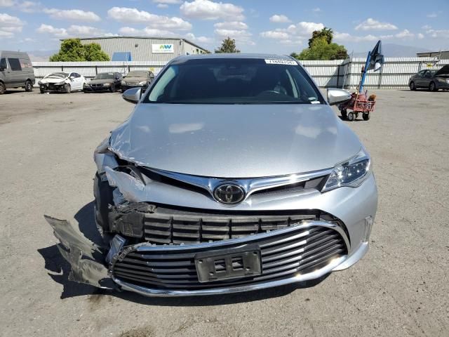 2018 Toyota Avalon XLE