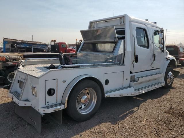 2012 Freightliner Sport Chassis 106