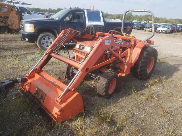 1995 Kubota Tractor