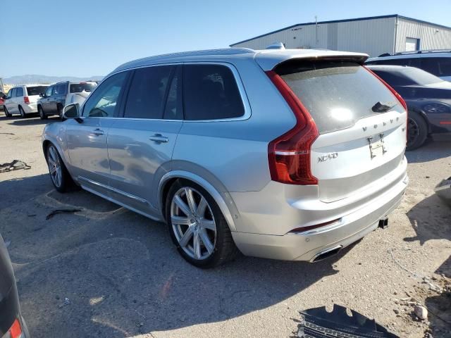 2016 Volvo XC90 T8