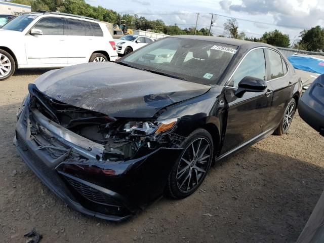 2021 Toyota Camry SE