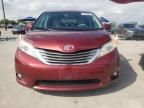 2013 Toyota Sienna XLE