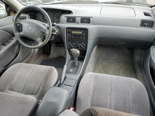 2000 Toyota Camry CE