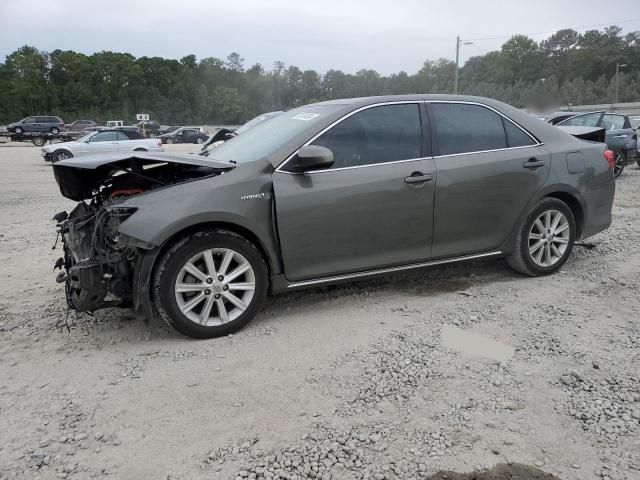 2014 Toyota Camry Hybrid