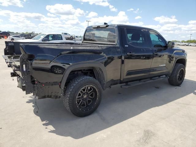 2022 Toyota Tundra Crewmax SR5