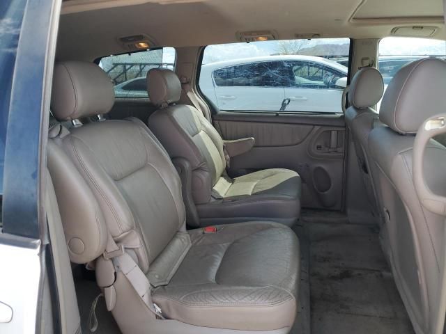 2008 Toyota Sienna XLE