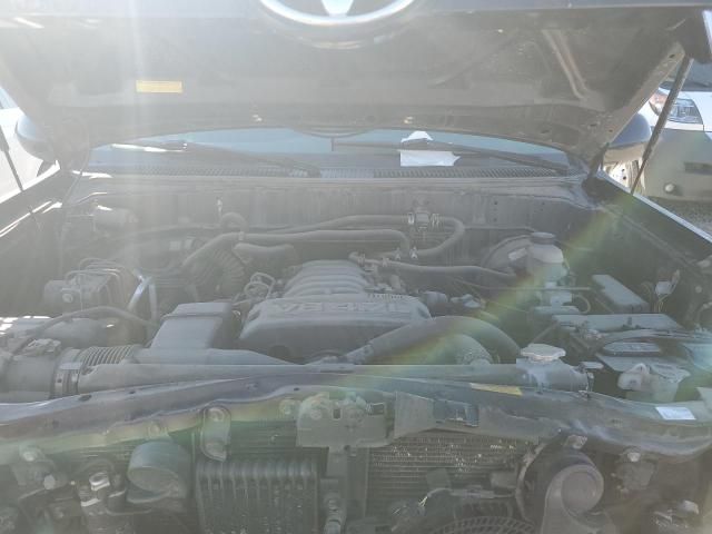 2005 Toyota Sequoia SR5