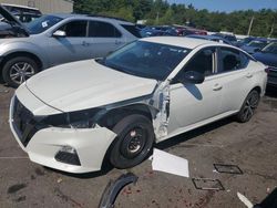 Salvage cars for sale at Exeter, RI auction: 2022 Nissan Altima SR