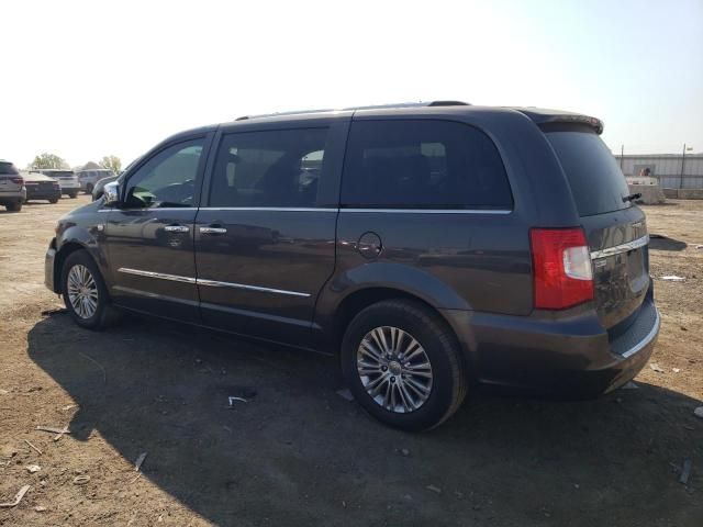 2014 Chrysler Town & Country Touring L