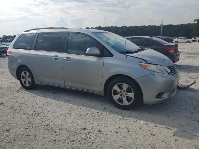 2011 Toyota Sienna LE