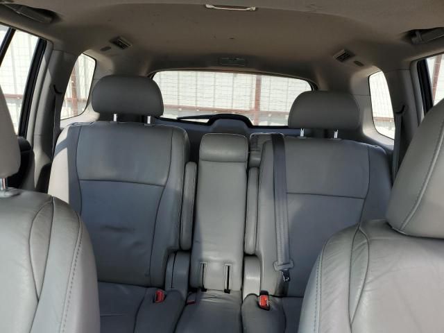 2011 Toyota Highlander Base