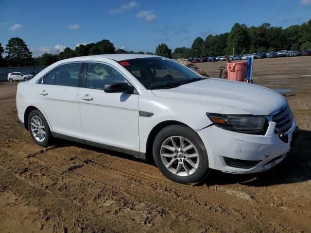 2015 Ford Taurus SE