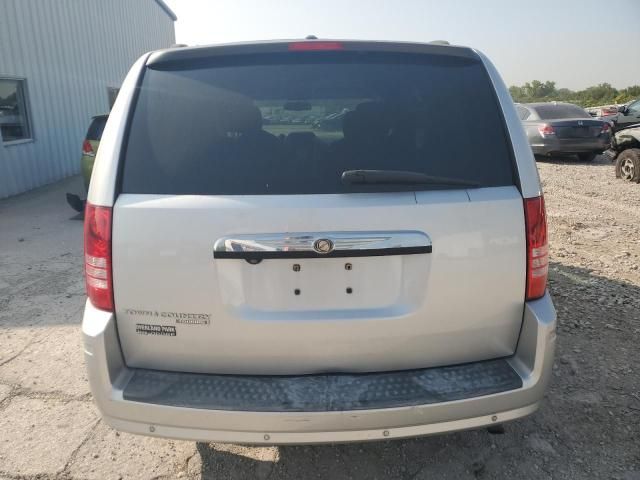 2008 Chrysler Town & Country Touring