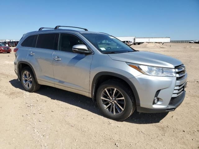 2018 Toyota Highlander SE