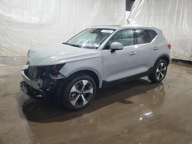 2024 Volvo XC40 Plus