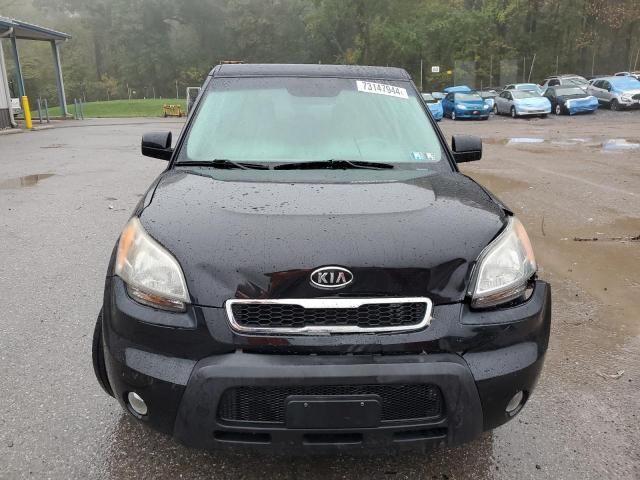 2011 KIA Soul +