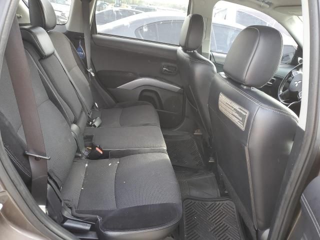 2011 Mitsubishi Outlander SE