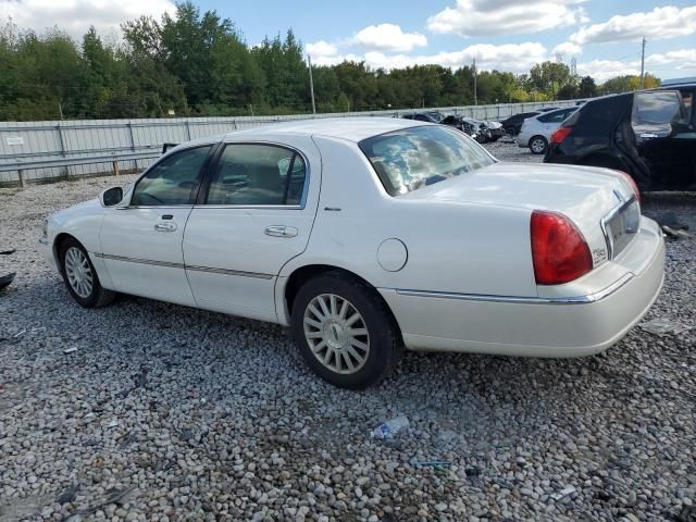 2003 Lincoln Town Car Executive