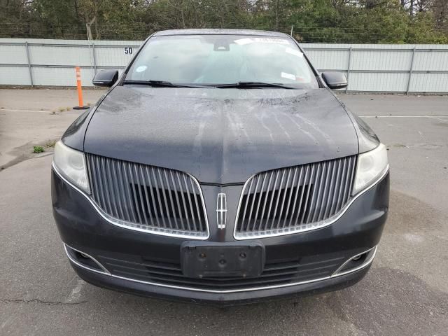 2014 Lincoln MKT