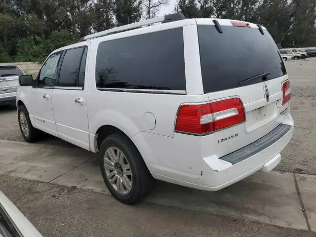 2011 Lincoln Navigator L