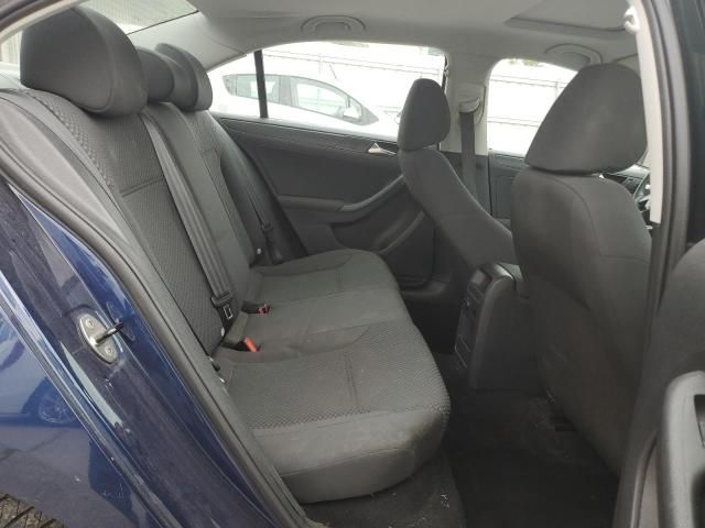 2012 Volkswagen Jetta Base