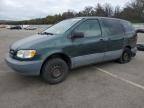 2000 Toyota Sienna CE