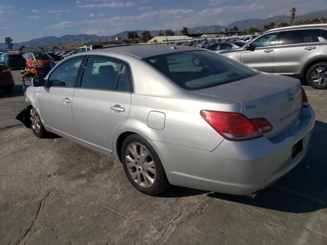 2010 Toyota Avalon XL