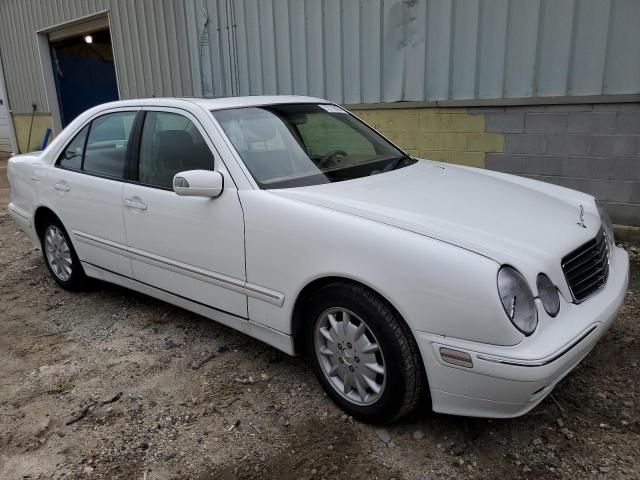 2000 Mercedes-Benz E 320