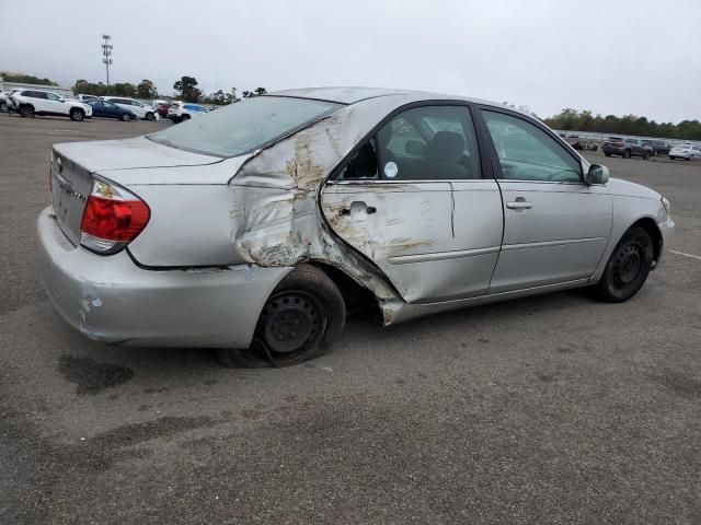 2005 Toyota Camry LE