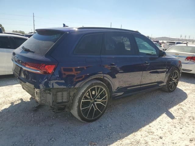 2021 Audi Q7 Prestige