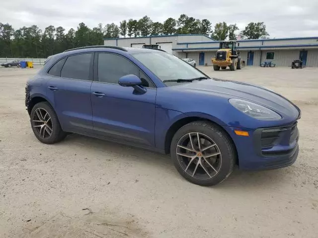 2022 Porsche Macan