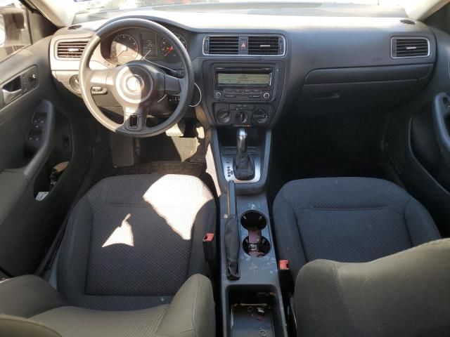 2011 Volkswagen Jetta Base