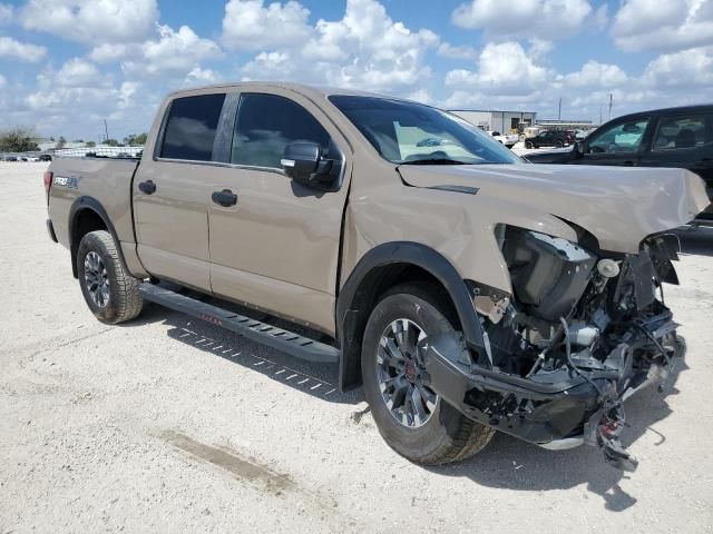 2023 Nissan Titan SV