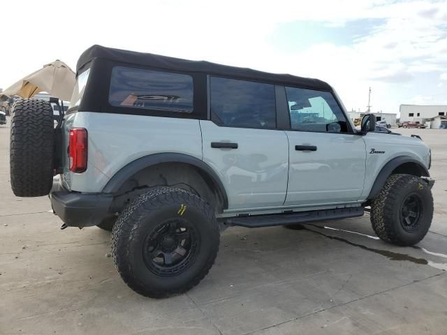 2021 Ford Bronco Base