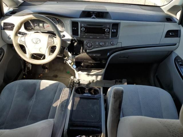 2012 Toyota Sienna LE