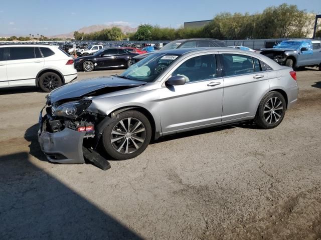 2014 Chrysler 200 Touring