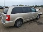 2013 Chrysler Town & Country Touring L