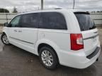 2016 Chrysler Town & Country Limited Platinum