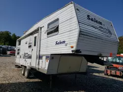 Vehiculos salvage en venta de Copart Chicago: 2004 Salem 5th Wheel