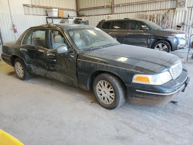 2003 Ford Crown Victoria LX